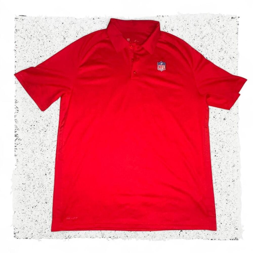 Nike Men's Red T-shirt